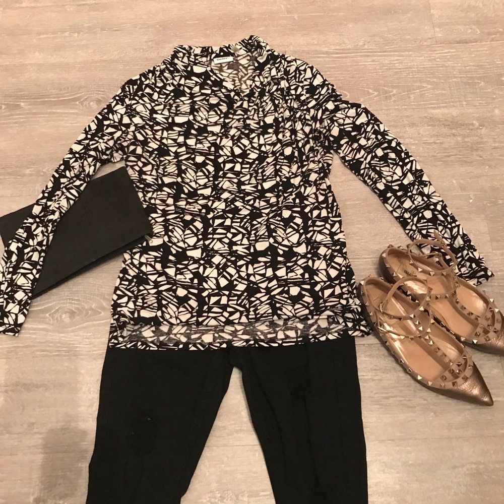 DKNYC long sleeve blouse - Picture 2 of 5